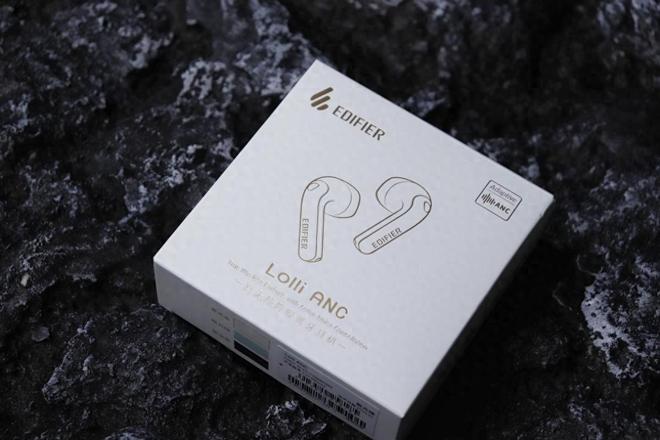 莉豆体验：出街吸睛利器！半入耳降噪新标杆漫步者萝(图4)