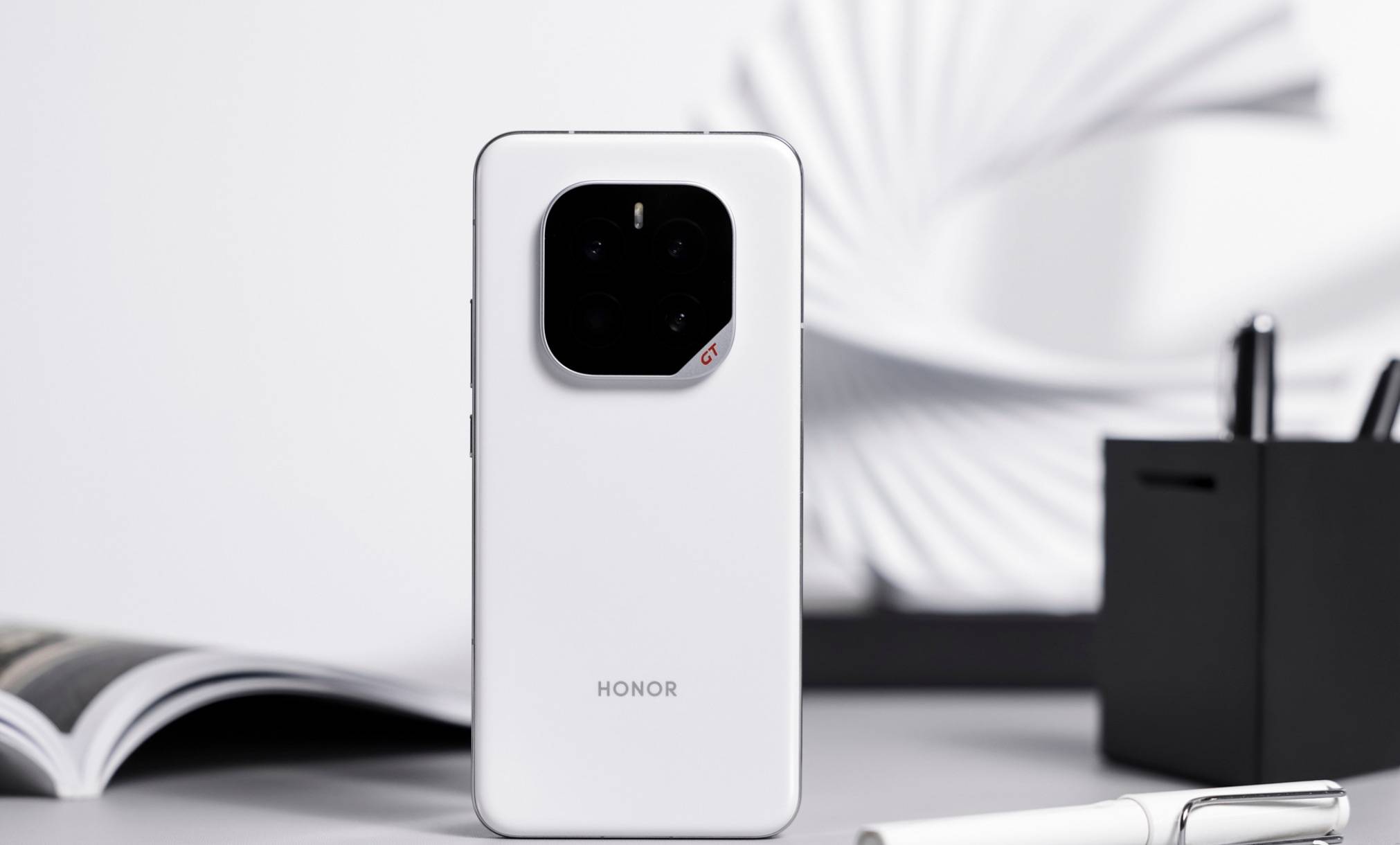 o10 Pro+冲入前三第一名令人意外手机性能TOP10排行榜iQOO Ne(图2)